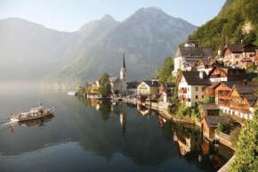 Appartement Predigstuhlblick mit Indoorpool und Sauna Bad Goisern Am Hallstättersee